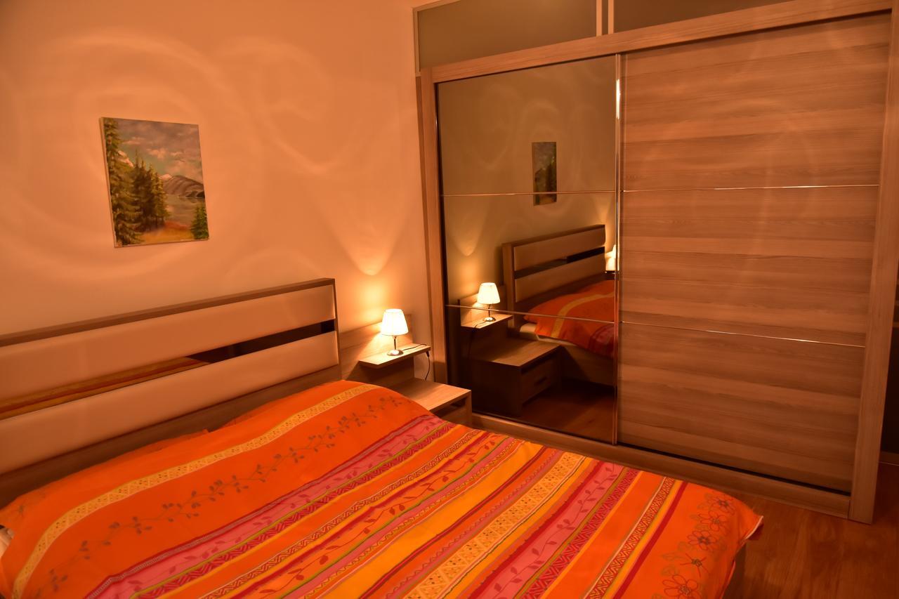 Ferhadija Luxury Apartment ซาราเยโว ภายนอก รูปภาพ