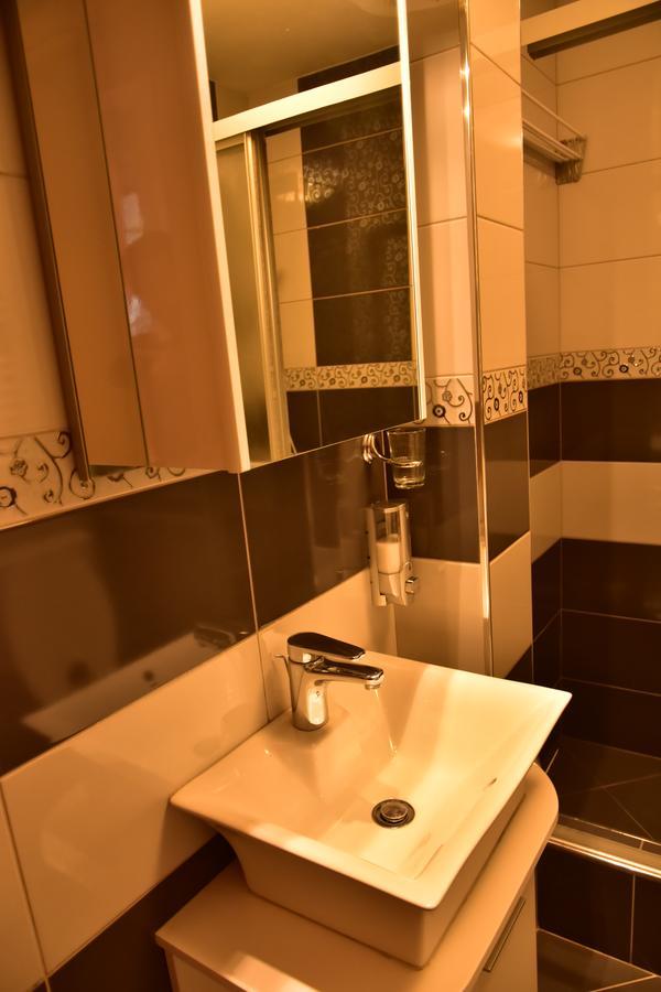 Ferhadija Luxury Apartment ซาราเยโว ภายนอก รูปภาพ